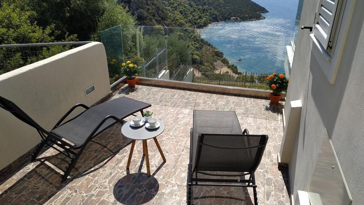 Alkyon Apartment *